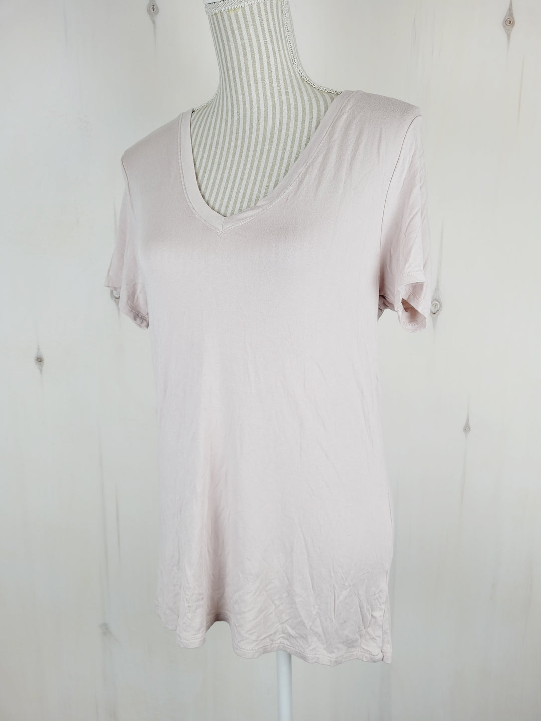 FOREVER 21 PALE TAN STRETCH TOP LADIES MEDIUM PRE-LOVED