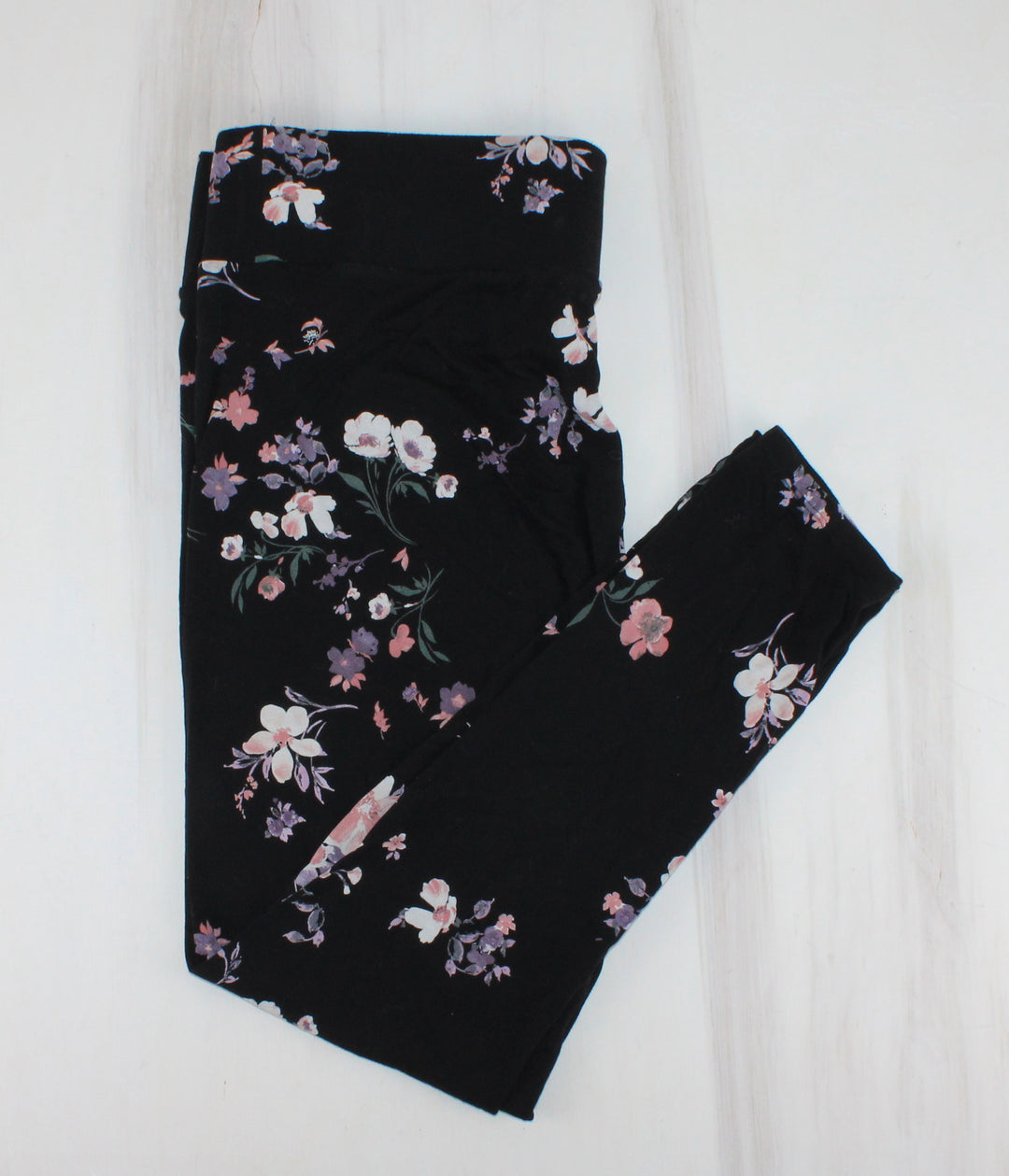 IN EVERY STORY FLORAL BLACK LEGGINGS LADIES 1X PRE-LOVED