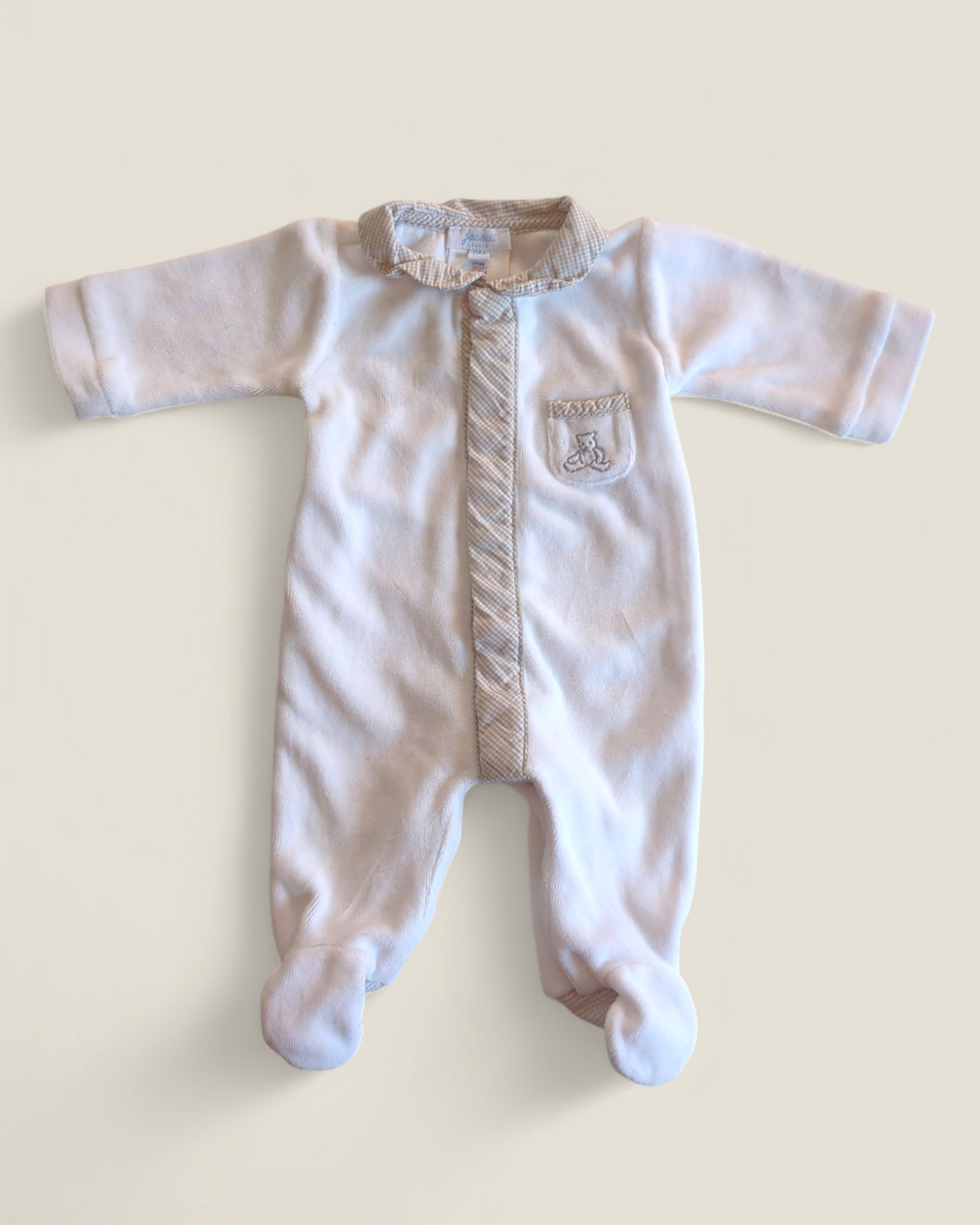 JACADI VELOUR WHITE & TAN BABY BEAR PYJAMA 0M PRE-LOVED