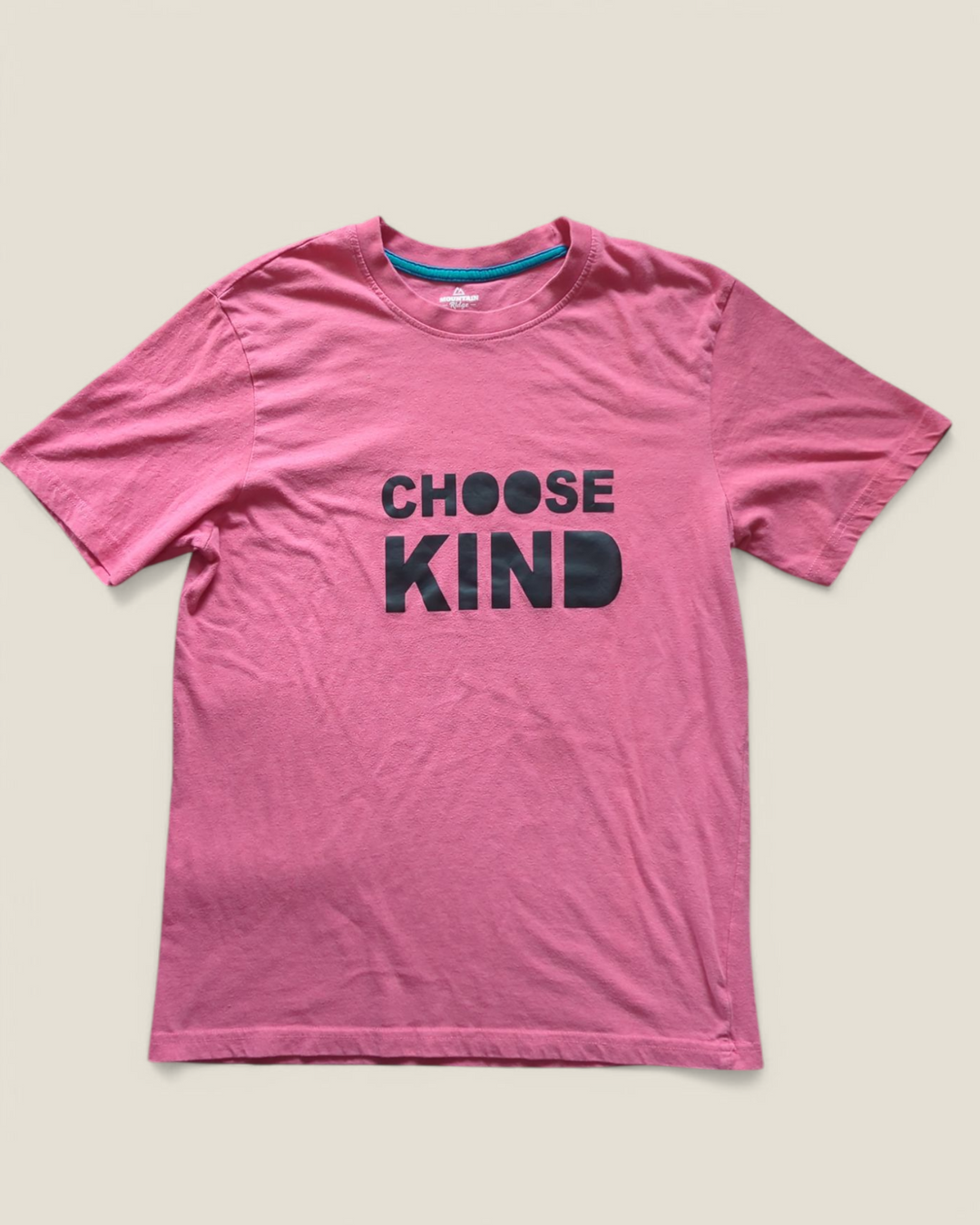 MOUNTAIN RIDGE CHOOSE KINDNESS TSHIRT MENS SMALL PRE-LOVED