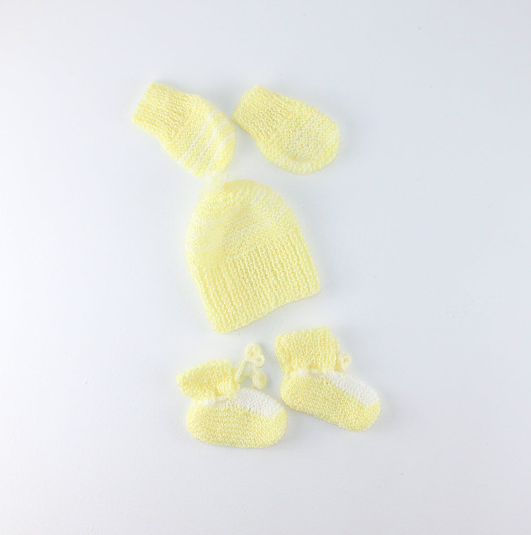 HANDMADE YELLOW KNIT ACCESSORY SET INFANT EUC