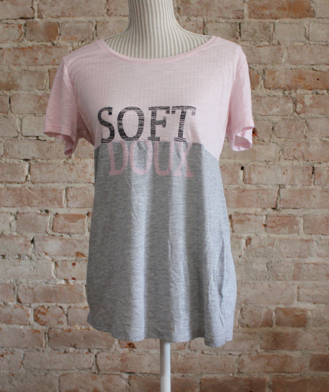 THYME MATERNITY TOP LADIES LARGE PRE-LOVED