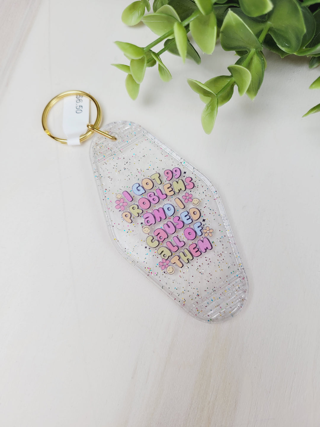 Lindsay's Creations, Motel Keychain