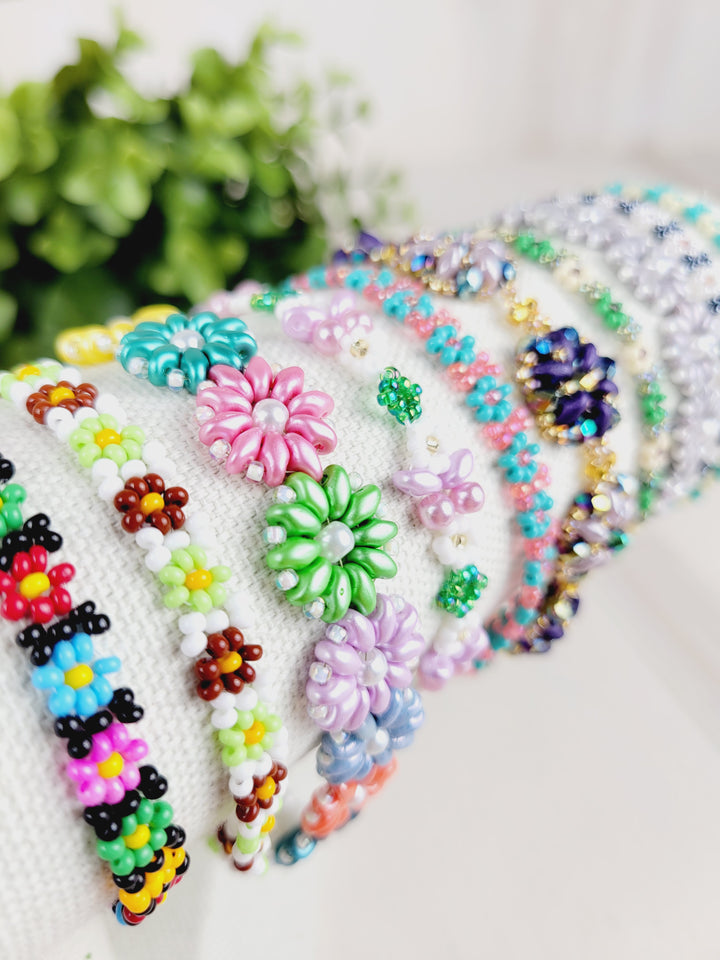 Tracey's Treasures, Beaded Flower Bracelets