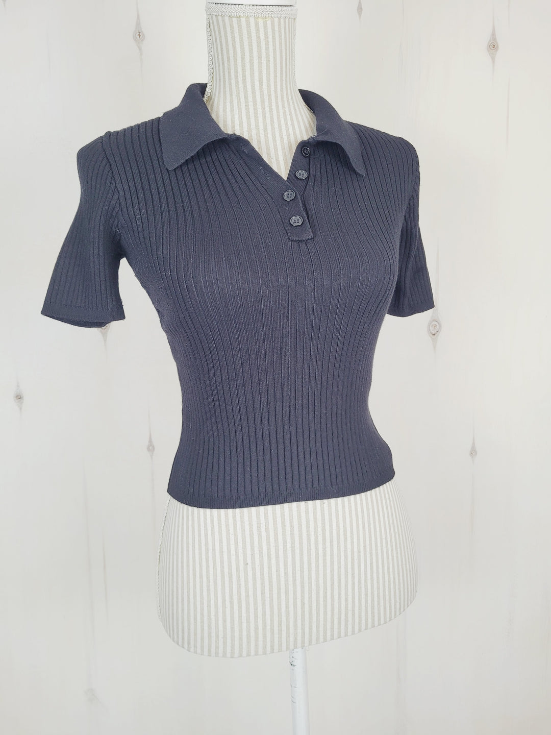 BAGATELLE COLLECTION BLACK RIBBED TOP LADIES SMALL PRE-LOVED