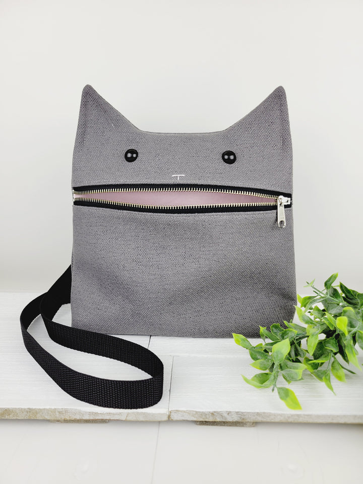 Izzyrai Handmade, Cat Purse With Adjustable Strap