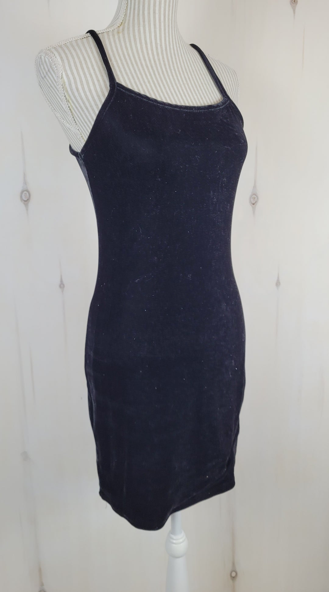 AUTRES FILLES BLACK VELOUR FITTED DRESS LADIES SIZE SMALL PRE-LOVED