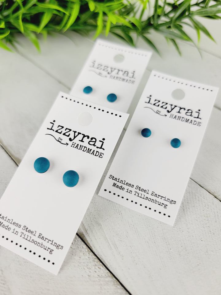 Izzyrai Handmade, Matte Finish Stud Earrings