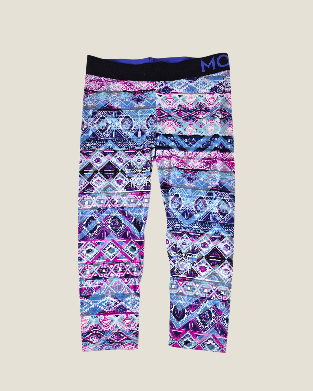Pre-Loved Ardene Athletic Cropped Leggings Ladies Medium | Betty’s Marketplace