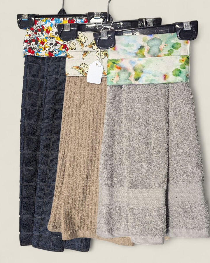 Momma's  Gift Shop, No Slip Tea Towels