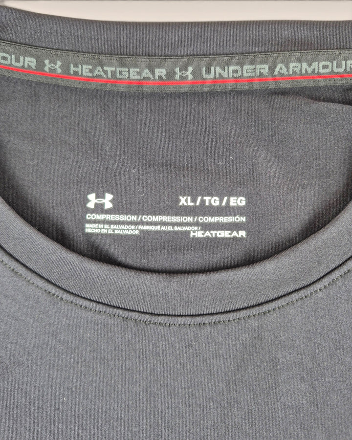 Pre-Loved Under Armour Black Compression T Shirt Mens XL | Betty’s Marketplace