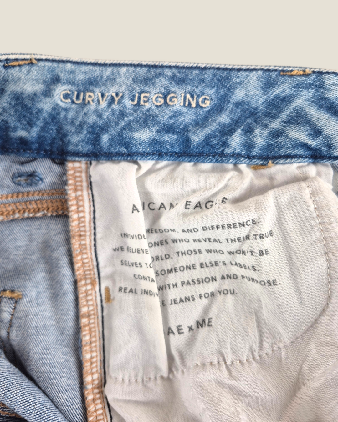 Pre-Loved American Eagle Distressed Jeans Ladies Size 00 | Betty’s Marketplace