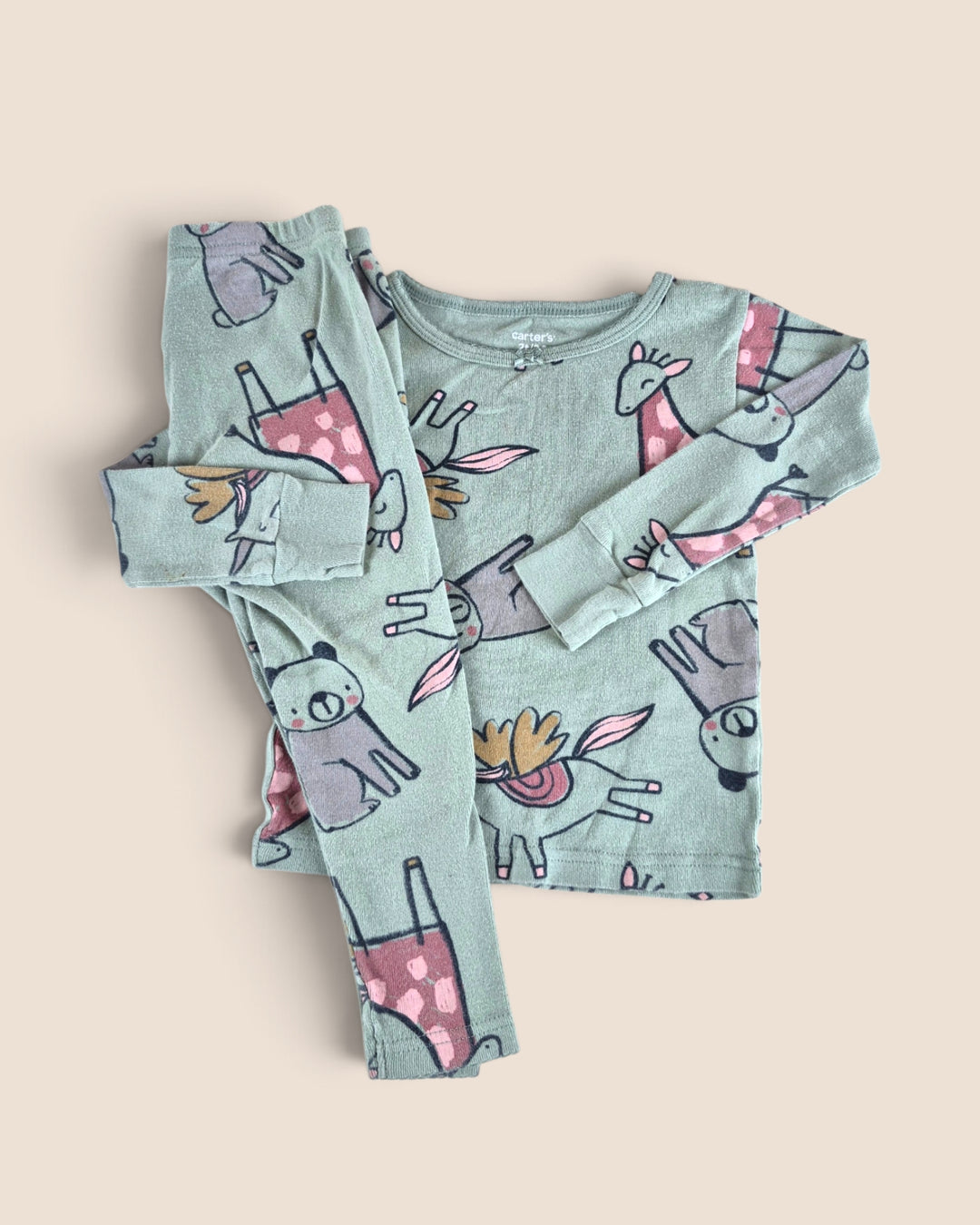 Pre-Loved Carter's Set Of 3 Pyjamas Girls 2Y | Betty’s Marketplace