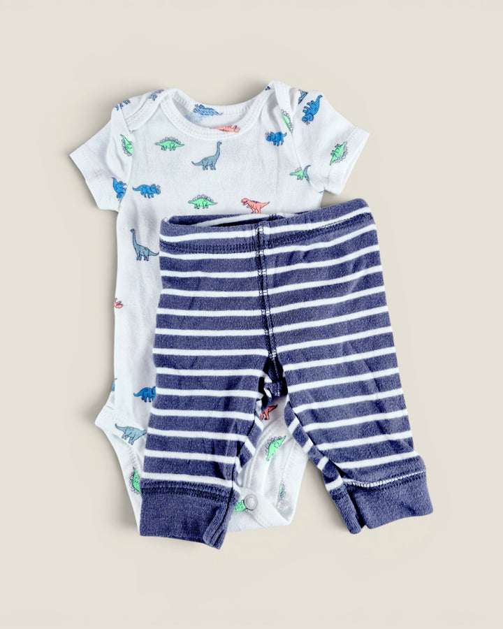 Pre-Loved Carter's Dinosaur Onesie Outfit NB | Betty’s Marketplace