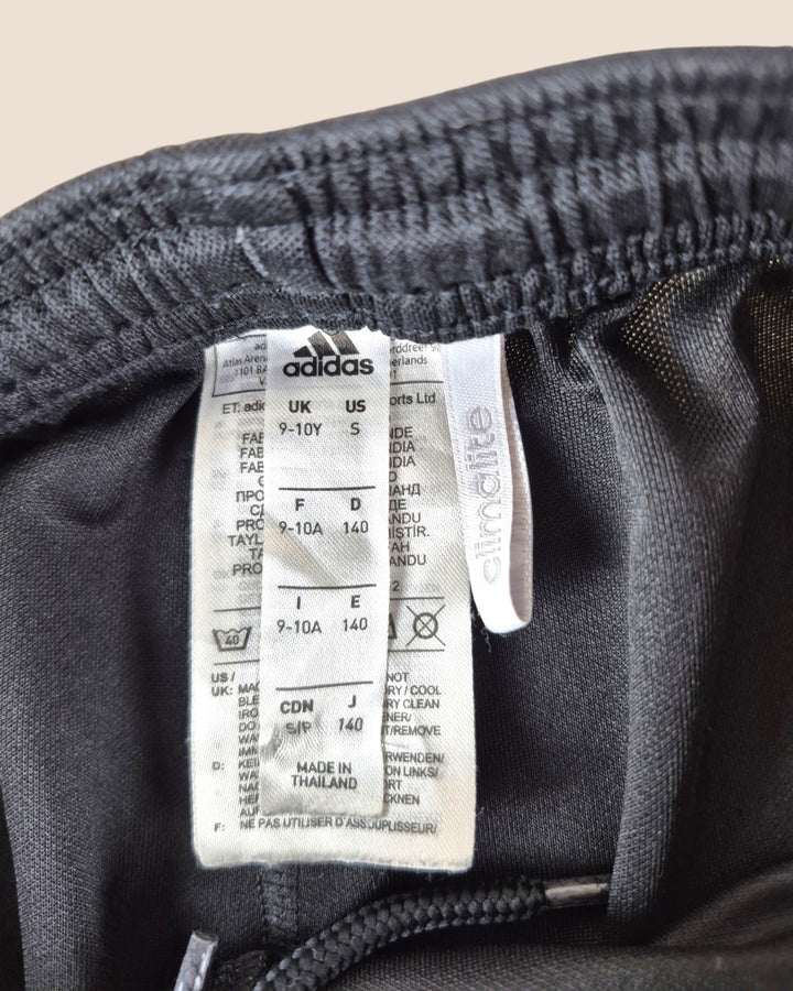 Pre-Loved Adidas Black Athletic Shorts Boys 9-10Y | Betty’s Marketplace