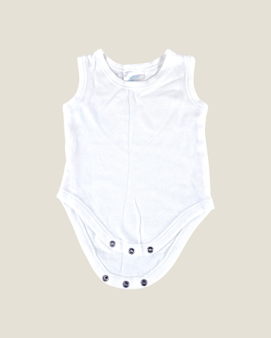 Pre-Loved Spasilk White Sleeveless Onesie 6M | Betty’s Marketplace