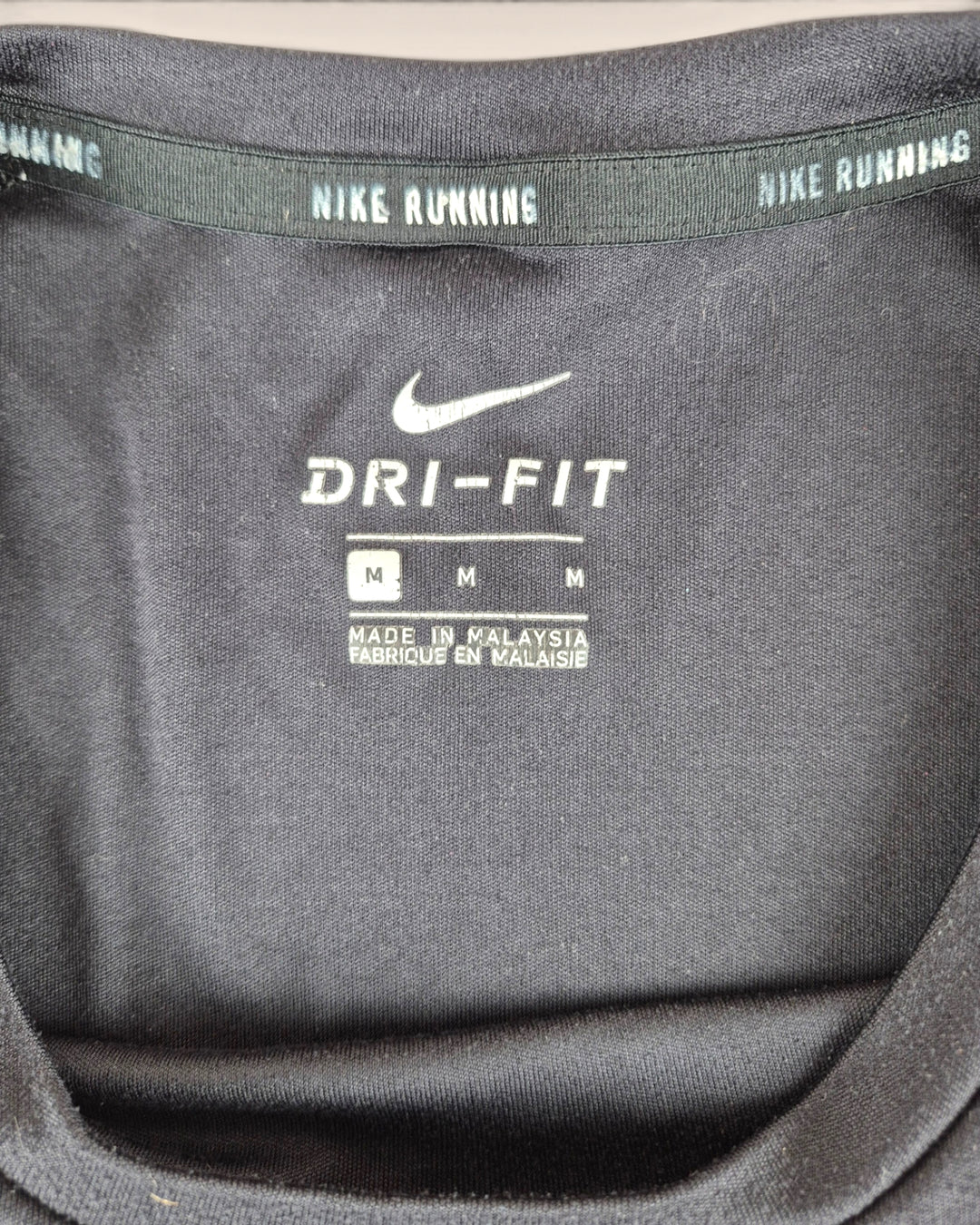 Pre-Loved Nike Dri-Fit Black Tee Mens Medium | Betty’s Marketplace