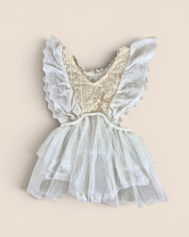 Pre-Loved White Lace & Tule Romper Girls Approx 9-12M | Betty’s Marketplace
