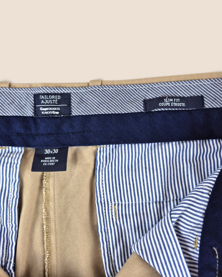 Pre-Loved GAP Khakis Dress Pants Mens 30 x 30 | Betty’s Marketplace