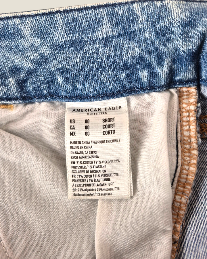 Pre-Loved American Eagle Distressed Jeans Ladies Size 00 | Betty’s Marketplace