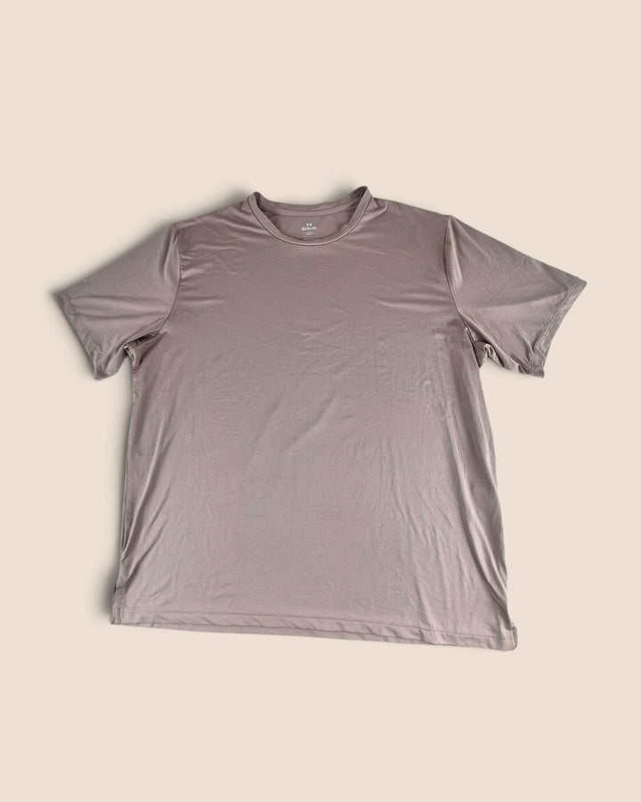 Pre-Loved Underarmour Tan Athletic T Shirt Adult XL | Betty’s Marketplace