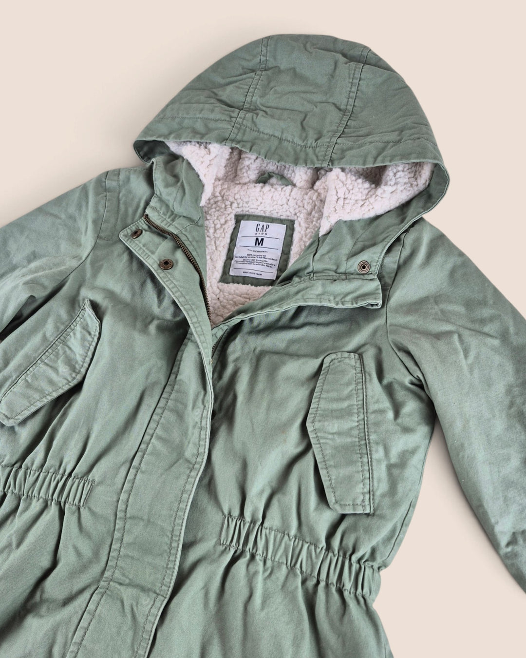 Pre-Loved Gap Green Winter Jacket Girls 7-8Y | Betty’s Marketplace