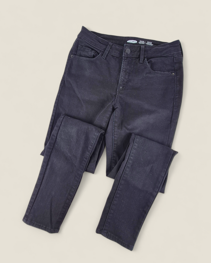 Pre-Loved Old Navy Rock Star Super Skinny Jeans Ladies Size 4 | Betty’s Marketplace