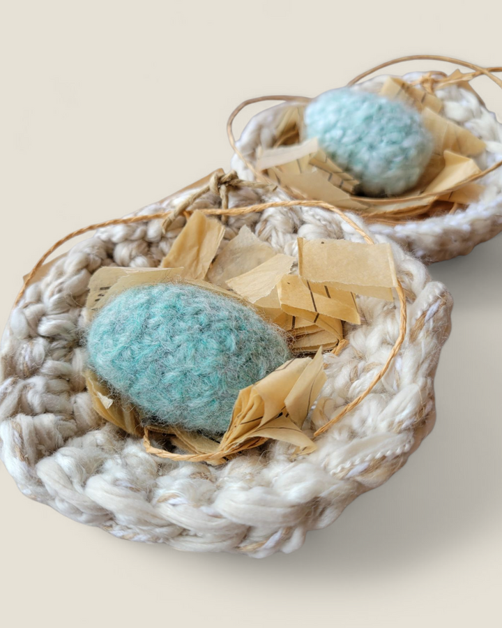 TLC Made, Robin's Nest With Egg Spring Decor