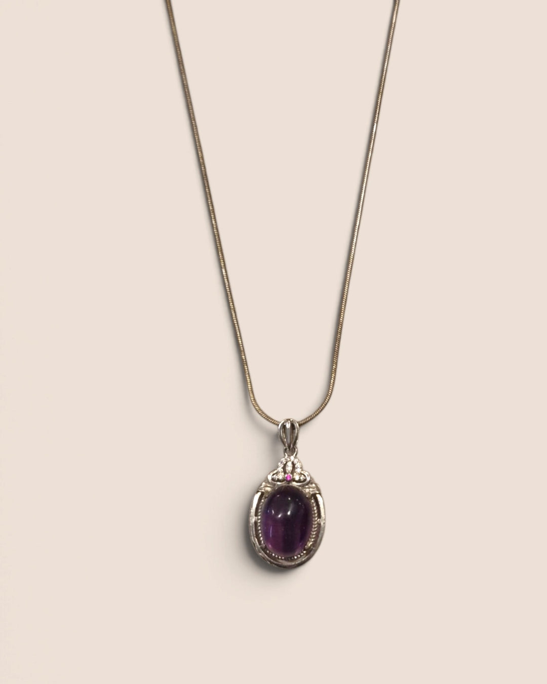 The Crystal Compass, Crystal Necklaces