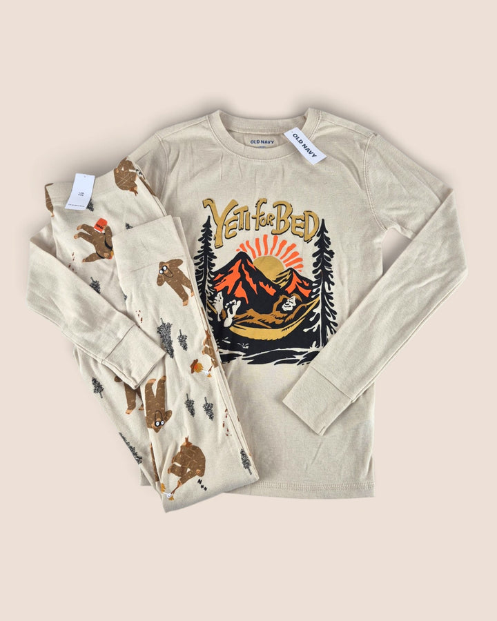 Pre-Loved Old Navy Yeti 2 Piece Pyjama Set Kids 10Y | Betty’s Marketplace