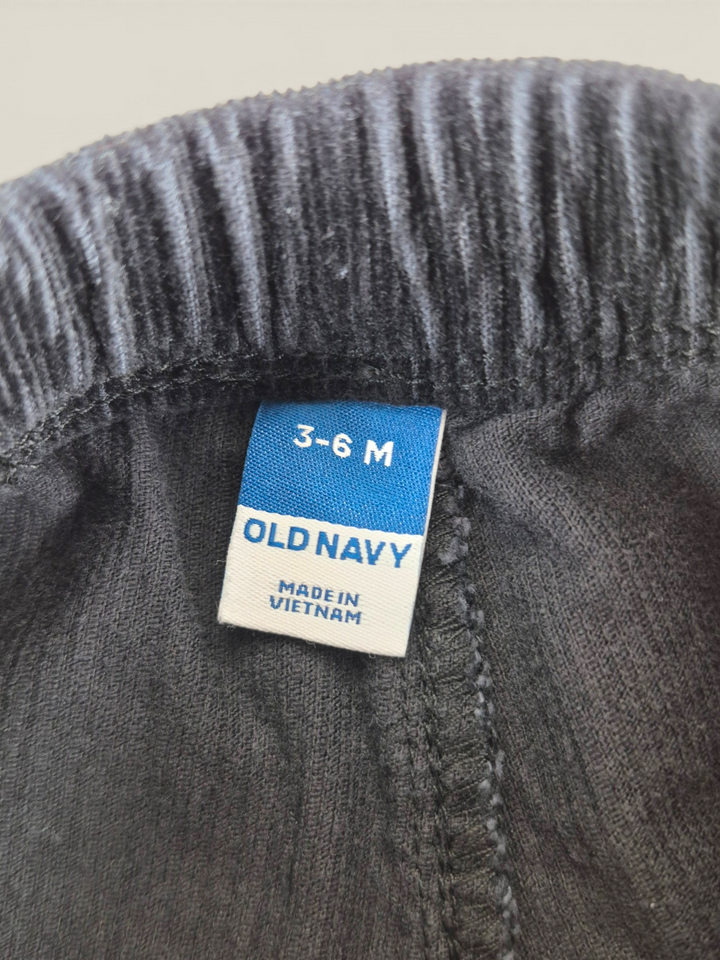 Pre-Loved Old Navy Black Corduroy Pants 3-6M | Betty’s Marketplace