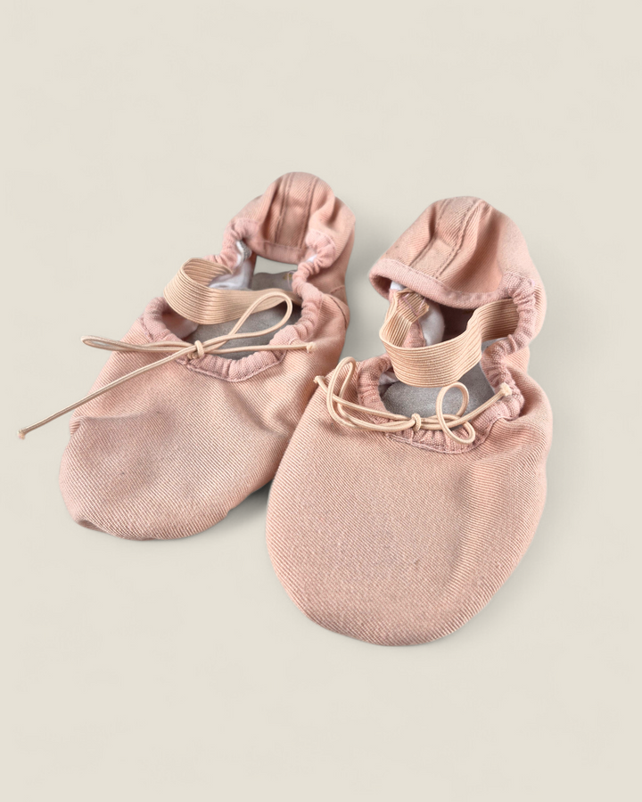 Pre-Loved Bloch Ballet Shoes Size 38 | Betty’s Marketplace