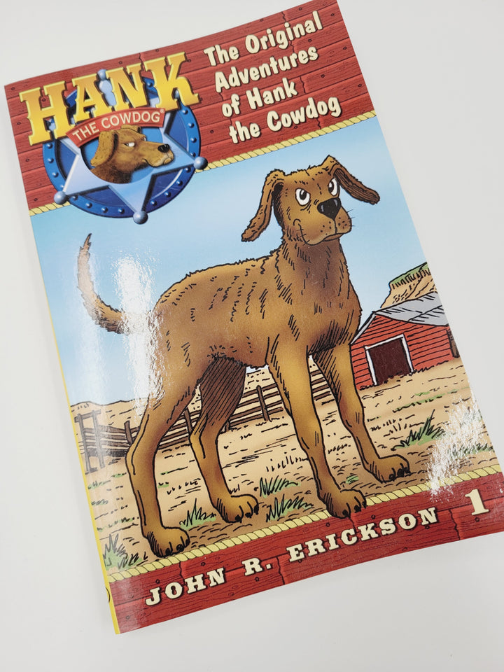 HANK THE COWDOG CHAPTERBOOK PRE-LOVED